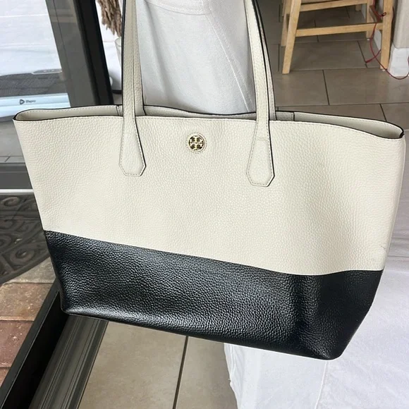 Tory Burch Black and White Tote Bag - Picture 1 of 14